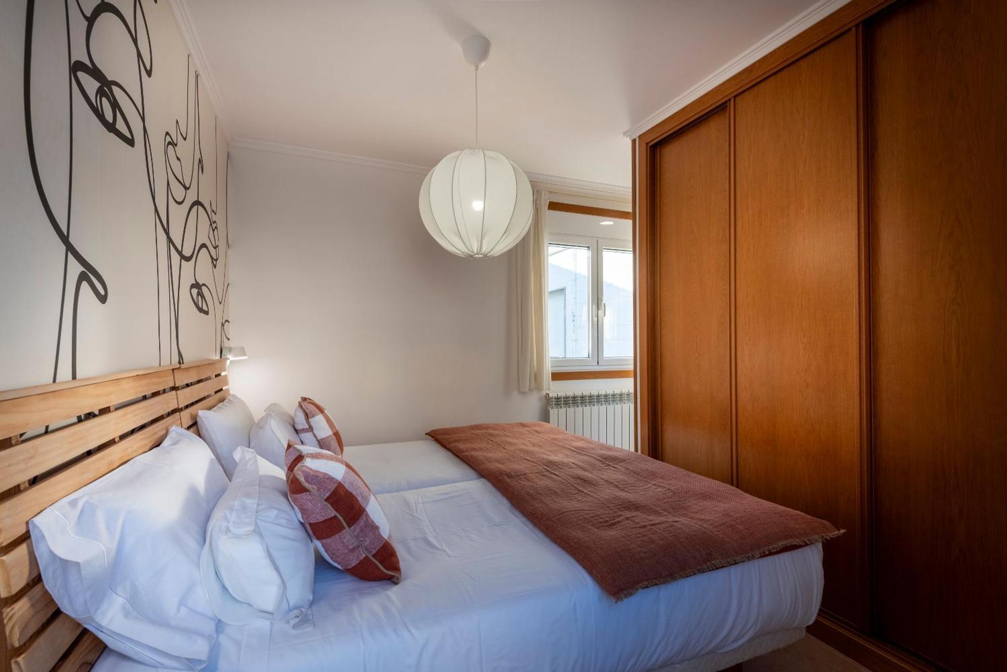 Apartamento Playa Silgar -50 M Playa Con 2 Garajes Y 3 Dormitorios Sanxenxo Exterior foto